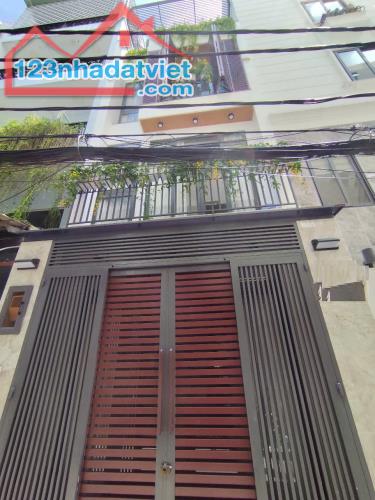 Nhà đẹp Hồng Lạc, Tân Bình – 43m²– 4 tầng – 8.5 tỷ. Tặng nội thất xịn