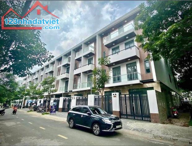 **BÁN NHÀ GẦN CHỢ GÒ Ô MÔI 58M2 4X14,1M 4 LẦU 5PN NHỈNH HƠN 6TỶ46**