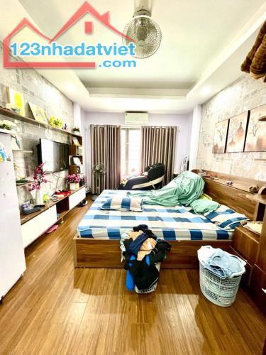 NHÀ DÂN XÂY - HÀNG XÓM TIMES CITY - TIỆN ÍCH BẠT NGÀN - 3