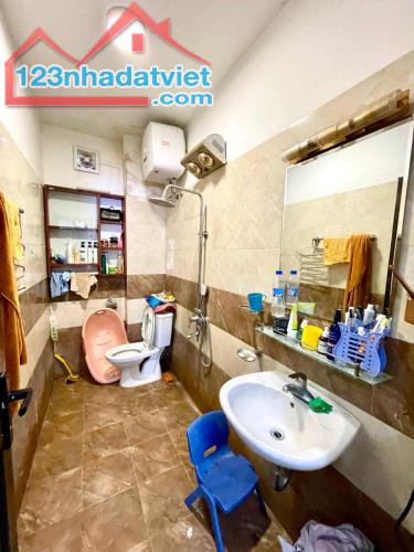 NHÀ DÂN XÂY - HÀNG XÓM TIMES CITY - TIỆN ÍCH BẠT NGÀN - 4
