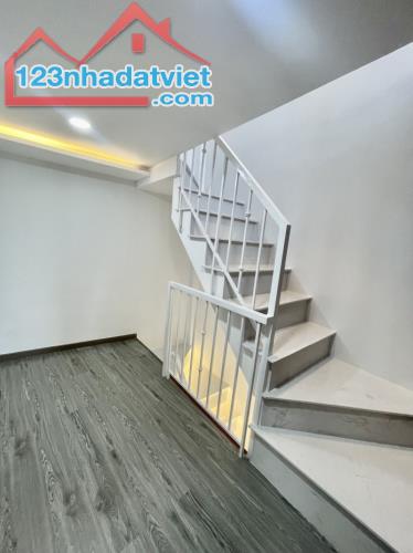 HÀNG HIẾM - NHÀ MỚI ĐẸP Ở NGAY - 4,3X7M - 2 TẦNG 2PN - DƯƠNG BÁ TRẠC P1 QUẬN 8 - 3.05T - 4