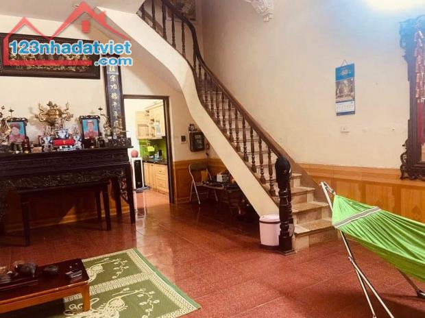 MẶT PHỐ NGUYỄN CHÍNH LÔ GÓC ÔTÔ TRÁNH KINH DOANH ĐỈNH GIÁ 15 TỶ MẶT TIỀN 5M - 1