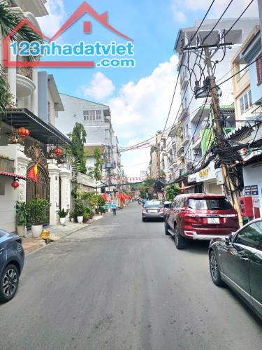 BÁN NHÀ 3 TẦNG CĂN GÓC 2 MẶT TIỀN 10M- NGAY NHÀ GA T3 – 3 TẦNG – 62M2 (4.4mX14.5m) - GIÁ - 1