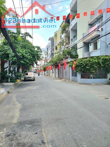 BÁN NHÀ 3 TẦNG CĂN GÓC 2 MẶT TIỀN 10M- NGAY NHÀ GA T3 – 3 TẦNG – 62M2 (4.4mX14.5m) - GIÁ - 4