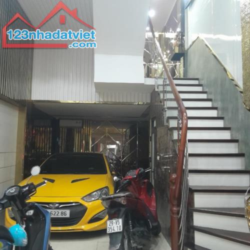 BÁN NHÀ ĐẸP PHỐ NGUYỄN CHÍ THANH - Ô TÔ CHẠY VÒNG QUANH - SẴN Ở VÀ KINH DOANH ĐẸP - 2