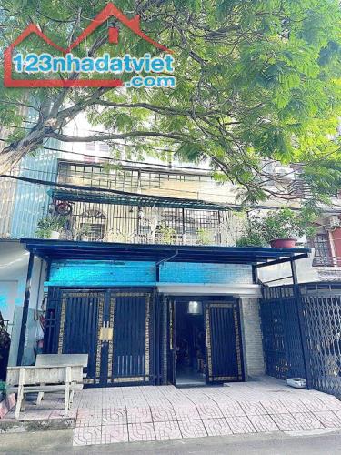 Bán nhà KDC Bình Hưng B/C, ngay bến xe Q8