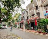 Bán nhà Đại Kim, 80m2, lô góc, 2 mặt đường ô tô tránh. Nhà đẹp ở ngay