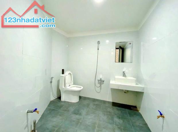 NHÀ MỚI FULL NỘI THẤT – TRUNG TÂM PHỐ – HẺM 108 Y NUÊ, EA TAM – CHỈ 2 TỶ 450 TRIỆU - 3