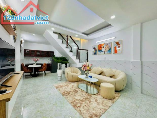 🔥 Cần tiền bán gấp căn nhà 50,4m²-2tỷ650 (TL) Đường Bình Phú, P.10, Quận 6  - Nhà mới rất