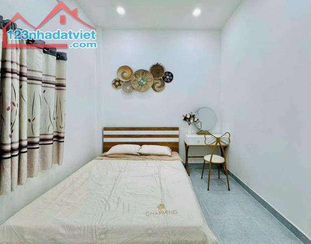 🔥 Cần tiền bán gấp căn nhà 50,4m²-2tỷ650 (TL) Đường Bình Phú, P.10, Quận 6  - Nhà mới rất - 3
