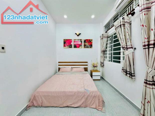 🔥 Cần tiền bán gấp căn nhà 50,4m²-2tỷ650 (TL) Đường Bình Phú, P.10, Quận 6  - Nhà mới rất - 5