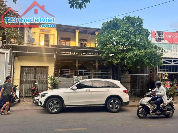 Bán nhà 2 tầng mặt tiền kinh doanh Đặng Huy Trứ, trung tâm TP. Huế, Khổ ngang 10m đẹp