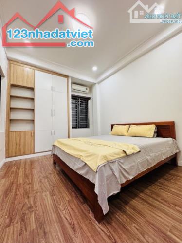 Mặt phố cổ, cạnh Hồ Hoàn Kiếm, siêu mt 11m, đẳng cấp vượt trội, 454 tỷ - 2