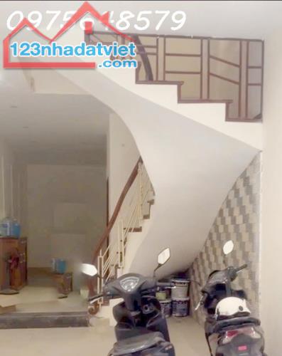 Bán nhà Miếu Đầm 56m Ô tô vào nhà Kinh doanh Giá đầu tư - 1