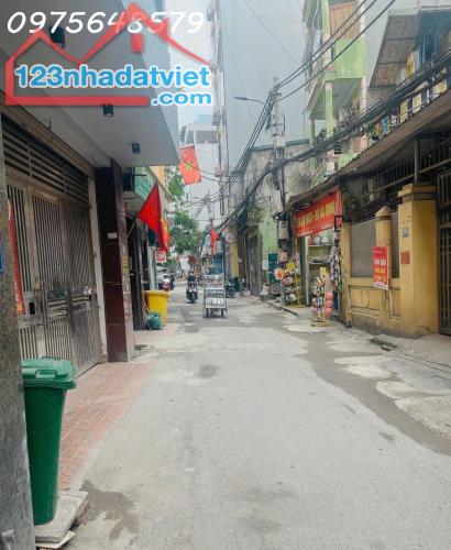 Bán nhà Miếu Đầm 56m Ô tô vào nhà Kinh doanh Giá đầu tư - 4