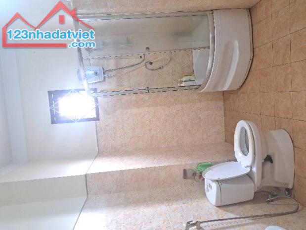 Bán gấp nhà biệt thự mặt tiền Hoàng Quốc Việt 650m2, ngang khủng 13m, SHR, chỉ 87 tỷ. - 3