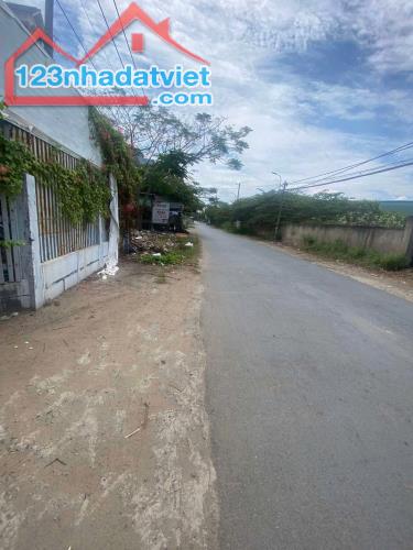 Bán Biệt Thự MiNi 720M2. Mặt Tiền Đường Kinh Doanh, Ngang 16m, Phú Hữu Tp.Thủ Đức