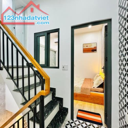 🏡 [ Bán Gấp ] Nhà Mặt Phố Đường Ô Tô Thông _ Liền Kề Lê Văn Thịnh , Quận 2 _ 3 Tầng 4 Pn. - 3