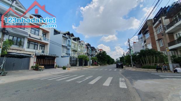 Bán nhà mặt tiền Phân Lô Phạm Thế Hiển 5x20 chỉ 9 tỷ - 1