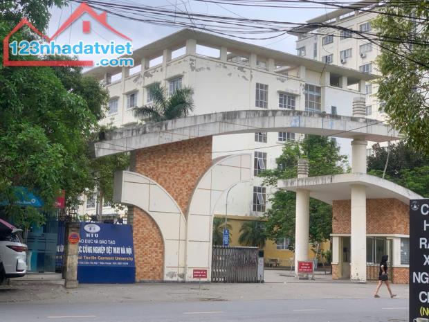 BÁN GẤP 198M KHU ĐÔ THỊ BẮC HÀ- PHƯỜNG XUÂN LÂM- THUẬN THÀNH- GIÁ 8 TỶ 300 TRIỆU.
