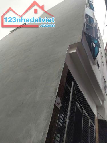 Bá,n Nhà Vân Canh - Hoài Đức, 31m2*5Tầng, Ngõ nông gần ôtô đỗ, cách vành đai 3.5 chỉ 200m.