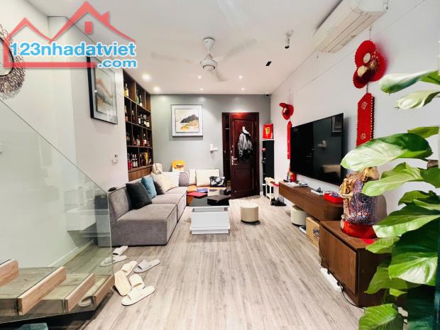 Bán Nhà Xã Đàn, Đống Đa 7 Tầng Thang Máy, DT 55m2, Ngõ Thông Ô Tô Tránh, KD, Nhỉnh 16 Tỷ