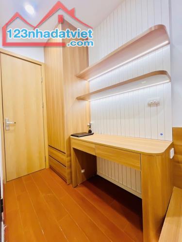 BÁN NHÀ ĐẸP PHƠ HỒNG MAI 50 M RA Ô TÔ TRÁNH - CHỈ 3,27 TỶ NHANH CHÂN MỚI KỊP - 1