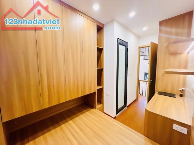 BÁN NHÀ ĐẸP PHƠ HỒNG MAI 50 M RA Ô TÔ TRÁNH - CHỈ 3,27 TỶ NHANH CHÂN MỚI KỊP - 3