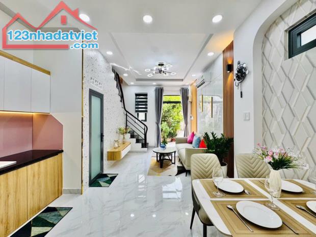 Sát MẶT TIỀN Lê Quang Định (4.5m x 8m), Ô TÔ QUAY ĐẦU, chỉ 5.15 tỷ - 2