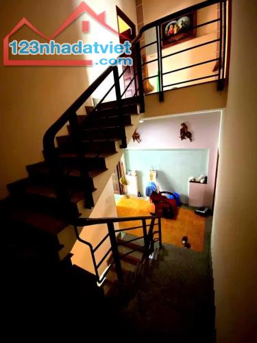 Bán CHDV, HDT 60tr/tháng, HXT Hồng Hà P2 Tân Bình - Sát Sân Bay giá 25 tỷ TL - 1