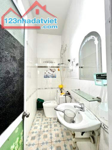 Bán nhà 3 tầng mặt ngõ phố Nguyễn Tường Loan - 3