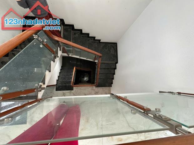 Bán nhà 4 tầng 102m2 đường Phạm thế Hiển, Quận 8 giá nhỉnh 7 tỷ - 1