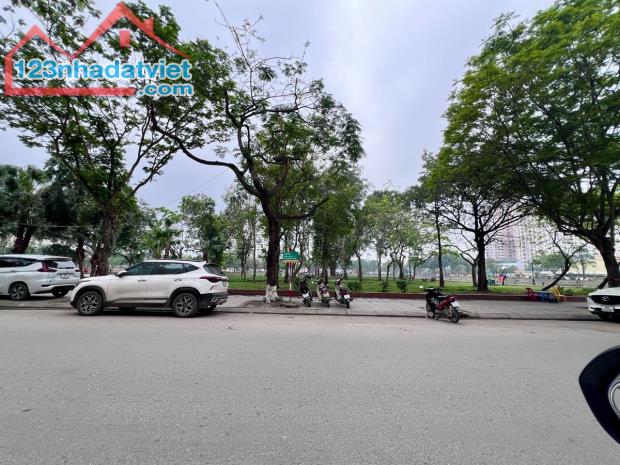 MẶT PHỐ ĐỀN LỪ - 139M² - MẶT TIỀN 5M - GIÁ 59.5 TỶ - HAI THOÁNG - KINH DOANH ĐỈNH CAO - KH
