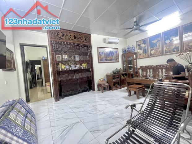 DỐC TAM ĐA - VỊ TRÍ ĐẸP - TRUNG TÂM BA ĐÌNH, TÂY HỒ - VỈA HÈ OTO TRÁNH ĐỖ - KINH DOANH - 1