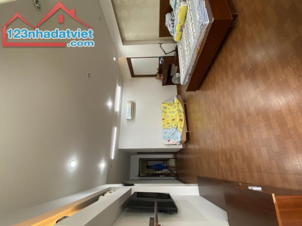 Nhà 4 tầng đẹp mới Phạm Thế Hiển ngang 5m Phân Lô chỉ 9 tỷ nhỉnh - 2