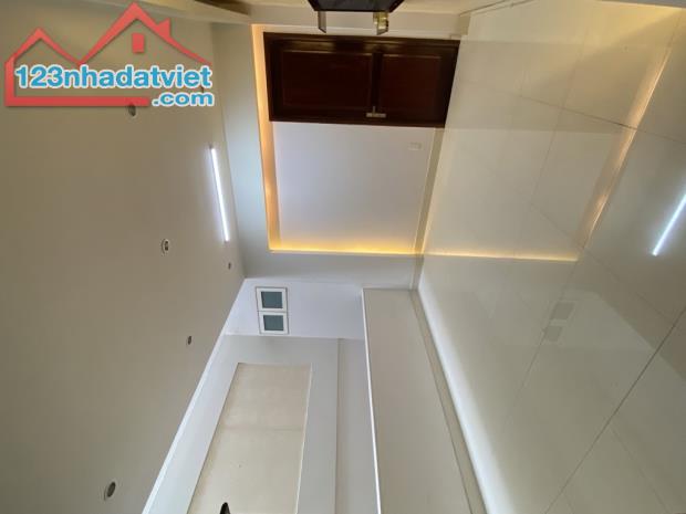 Nhà 4 tầng đẹp mới Phạm Thế Hiển ngang 5m Phân Lô chỉ 9 tỷ nhỉnh - 3
