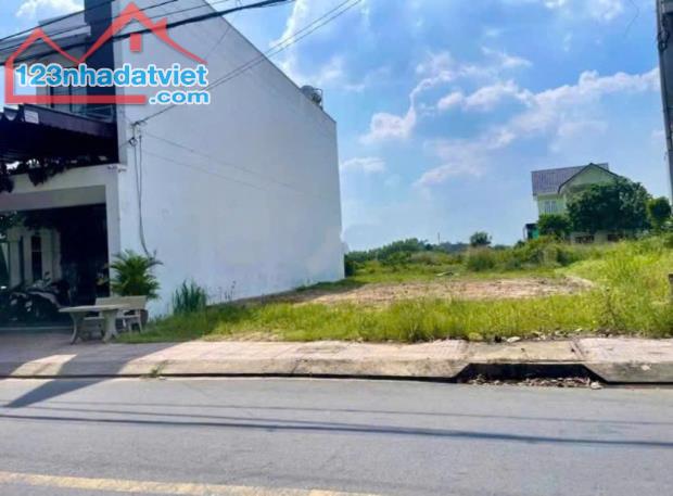 GIÁ NGỘP!!BÁN NGAY LÔ ĐẤT MT ĐƯỜNG 344M2 TÂN THẠNH ĐÔNG, SHR GIÁ 700TR