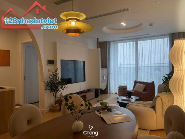 Bán căn dt 135,7m giá rẻ nhất thị trường đối với căn góc view sông hồng và Hồ Tây 18 tỷ . - 1