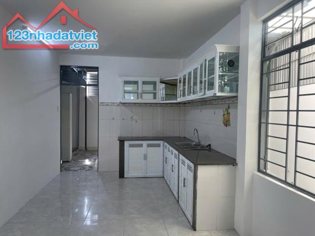 CẦN BÁN NHANH NHÀ VƯỜN 170M2  VĨNH NGỌC , NHA TRANG GIÁ CHỈ  2 TỶ 880 TRIỆU - 3