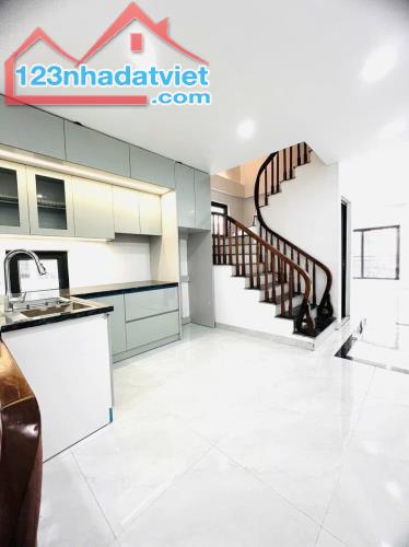 Bán nhà 5 tầng mới xây phố Trần Hòa, ô tô tránh, kinh doanh, chỉ 10.85 tỷ. - 2
