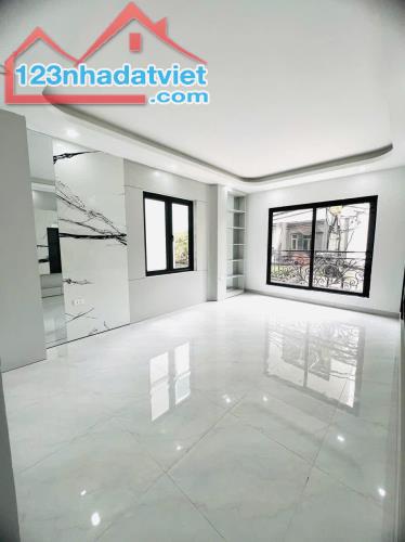Bán nhà 5 tầng mới xây phố Trần Hòa, ô tô tránh, kinh doanh, chỉ 10.85 tỷ. - 3