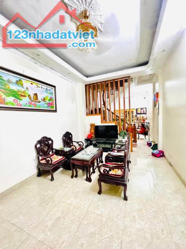 BÁN NHÀ NGÕ THÔNG Ô TÔ TRÁNH – PHỐ TRƯƠNG ĐỊNH - KINH DOANH SẦM UẤT – 10 TỶ