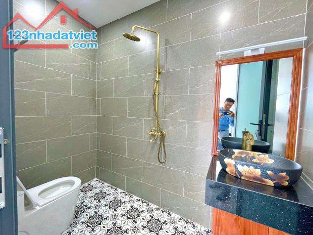 Bán nhà mới xây 79,5m2 đường Mai An Tiêm, Nha Trang - 2