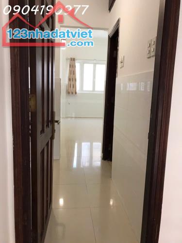 Nhà Nguyễn Đình Chiểu, Q3 - 150m2 SD, chỉ 8.9 đồng - 1