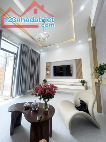 NHÀ MỚI FULL NỘI THẤT – TRUNG TÂM PHỐ – HẺM 108 Y NUÊ, EA TAM – CHỈ 2 TỶ 450 TRIỆU - 2