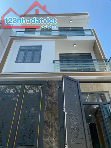 Bán Nhà Lê Đình Cẩn - Tên Lửa Bình Tân - 3 Tấm Mới - Ngang Lớn 6m - Hẻm Xe Tải - Nhỉnh 5