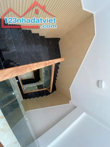 Bán Nhà Lê Đình Cẩn - Tên Lửa Bình Tân - 3 Tấm Mới - Ngang Lớn 6m - Hẻm Xe Tải - Nhỉnh 5 - 2