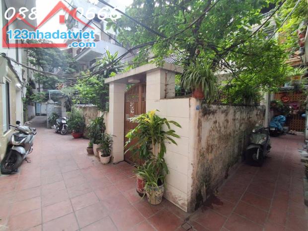 SỐNG XANH GIỮA LÒNG LÁNG HẠ. CHỈ VỚI 9,9 TỶ CHO 62M2 VÀ KHÔNG GIAN LÝ TƯỞNG