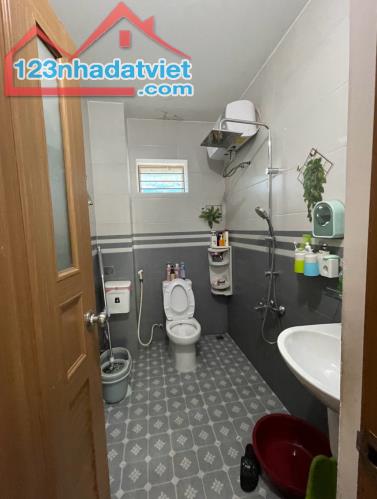 BÁN ĐẤT TẶNG NHÀ MẶT TIỀN PHAN THANH - 254M2 - 3 TẦNG - VỊ TRÍ KINH DOANH ĐẮC ĐỊA - 31.5 T - 2
