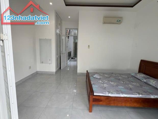Bán nhà 3 tầng Phạm Cự Lượng, Sơn Trà, Đà Nẵng. Vị trí kinh doanh, cho thuê quá ngon. - 3